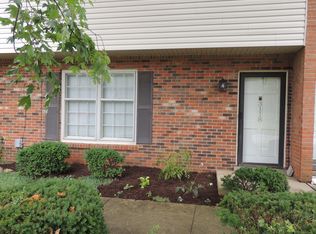 3118 Kirklevington Dr, Lexington, KY