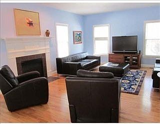 5th image of 7 Leanne Dr