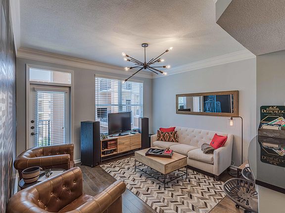 3rd image of 10435 MIDTOWN Parkway #363