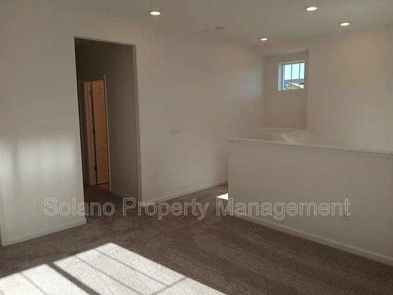 938 Fruit Stand Cir — Photo 15