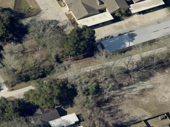 904 Foreman Dr, Lafayette, LA 70506