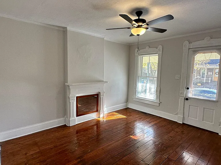 509 Adams St #509 — Photo 4