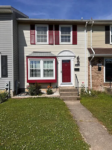 5435 King Arthur Cir Photo 1