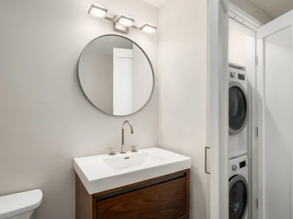146 West 57th Street 6667E image 14 of 14