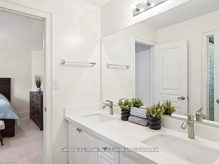 3083 Streamwood Pass — Photo 19