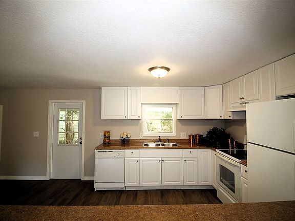 4th image of 8694 NW 40th Cir