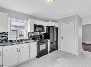 233 Pine St #2, Elizabethport, NJ 07206