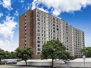 21800 N Morley Ave S #712, Dearborn, MI 48124