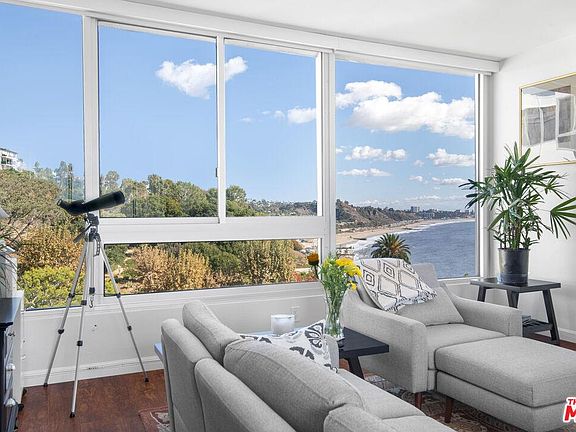 2nd image of 17350 W Sunset Blvd #2C