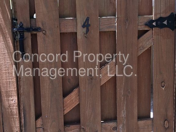 3rd image of 716 Tequesta St APT 4