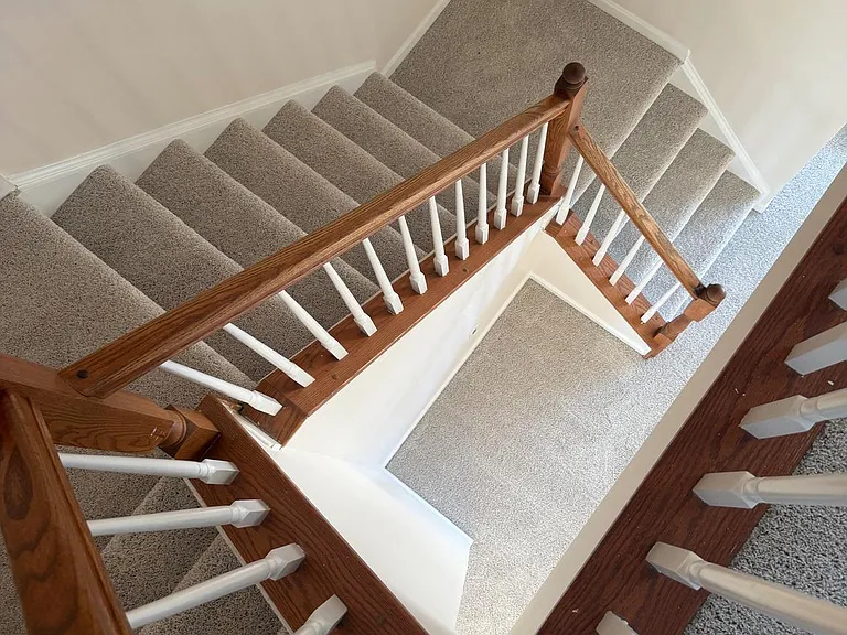 144 Keating Cir — Photo 2