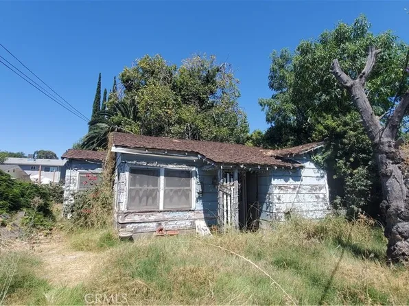 7347 De Soto Ave, Canoga Park, CA 91303