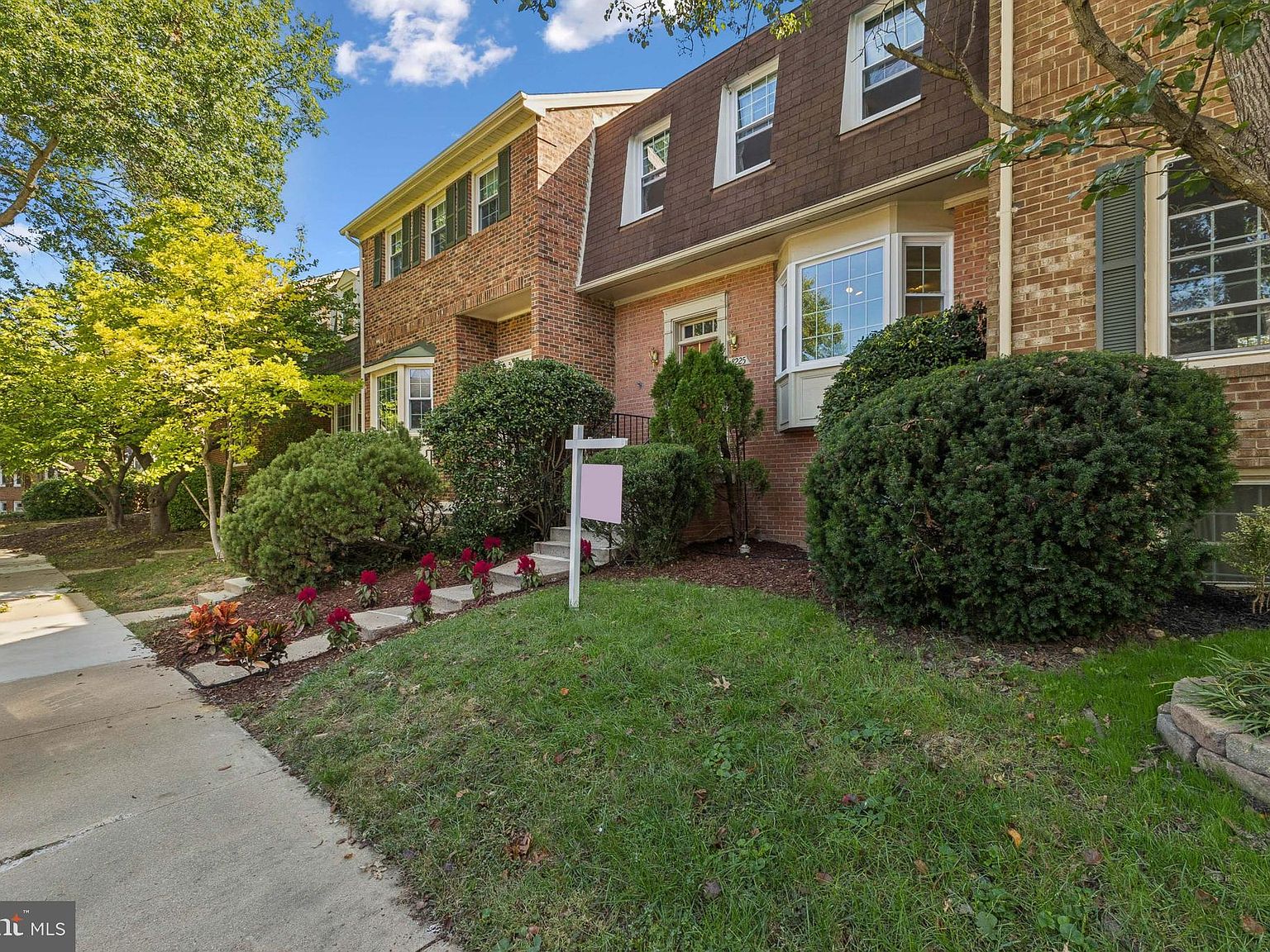 8225 Cedar Landing Ct, Alexandria, VA 22306 | MLS #VAFX2267532