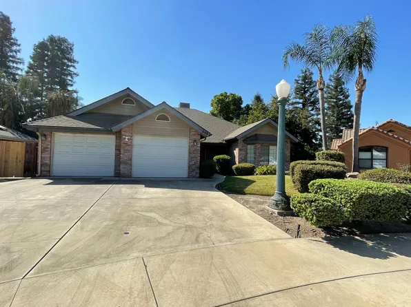 605 E Babcock Ave, Visalia, CA 93292