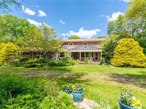 82 Cucumber Hill Rd, Foster, RI 02825