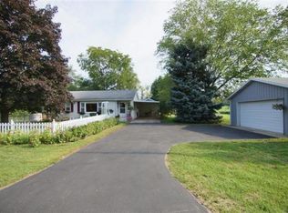 3173 Buffalo Rd, Galien, MI 49113