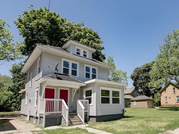 1011 N Pine St, Lansing, MI 48906