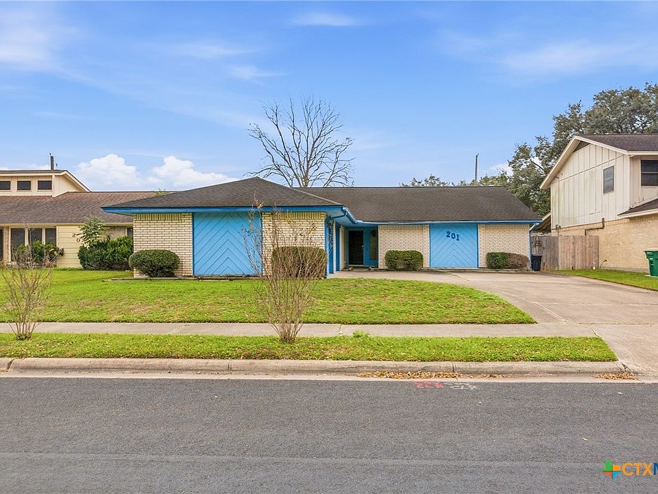 1st image of 201 Laguna Dr