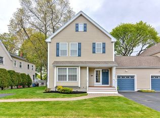 17 Charles St #1, Wakefield, MA 01880