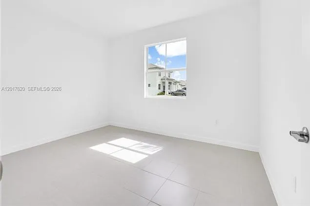 27232 SW 159th Ave — Photo 17