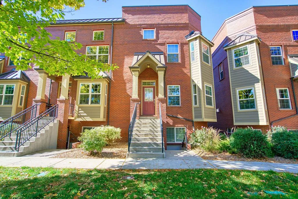 401 Terry St, unit e — Photo 1