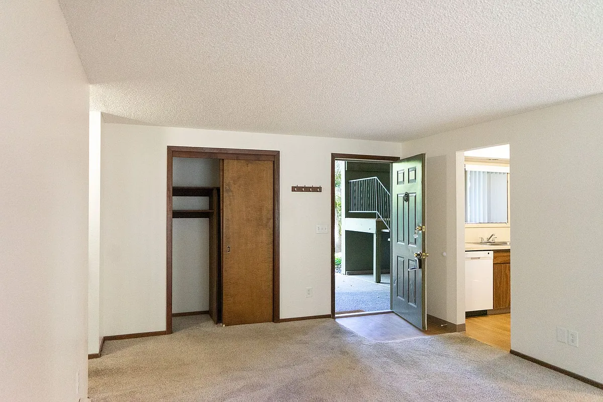 Building Photo - Oakview Terrace Apartments