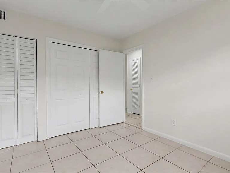 6821-6825 NW 11th Pl #6825 — Photo 33