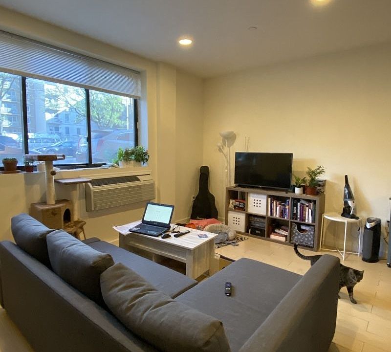 1st image of 4118 43rd St APT Lla