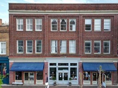 321 W Broughton St #8, Savannah, GA, 31401