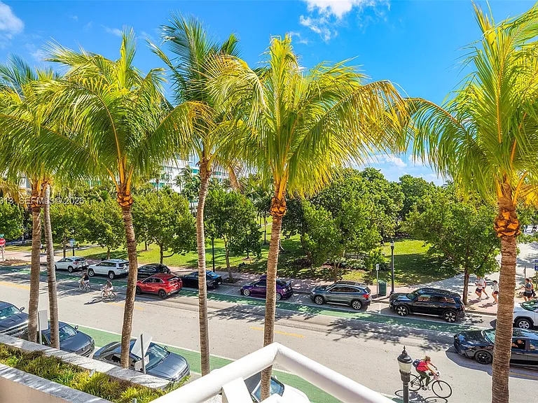 226 Ocean Dr #3C — Photo 39