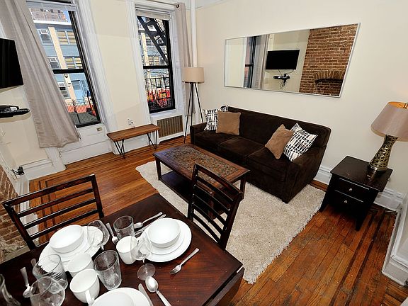 3rd image of 104 W 83rd St APT 2A