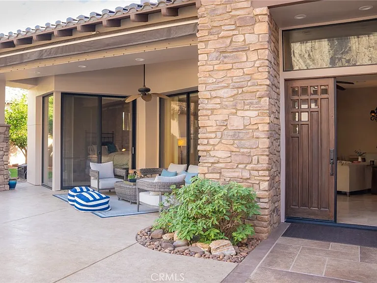 46614 Bradshaw Trl — Photo 1