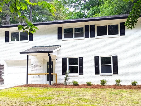 2803 Allegro Dr NW, Atlanta, GA 30318