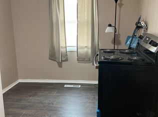 83 Jencks St #1R, Fall River, MA 02723