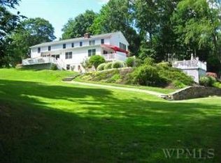 108 Montrose Point Rd, Montrose, NY 10548