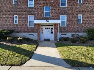 80 Gibson Blvd APT 1B, Valley Stream, NY 11581