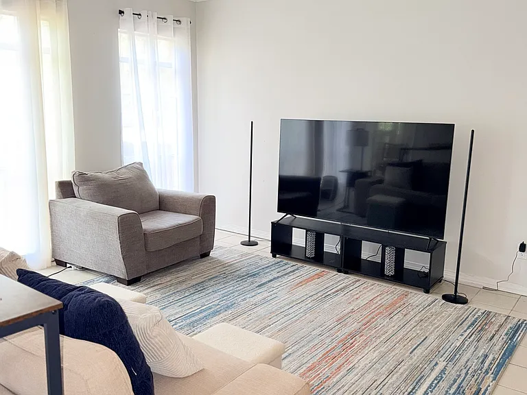 6306 Burnham Wood Pl — Photo 3