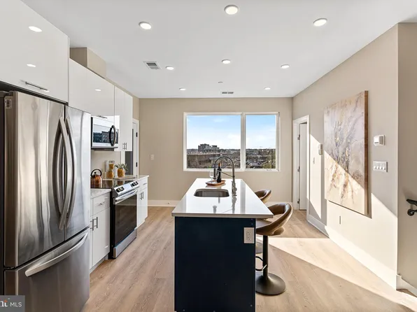 820 18th St NE #304, Washington, DC 20017