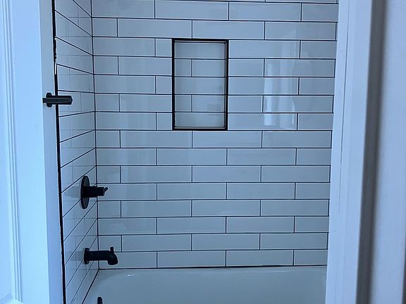 3rd image of 2535 Kansas Ave APT 109
