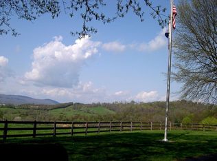 31 Pasture Rdg, Chilhowie, VA 24319