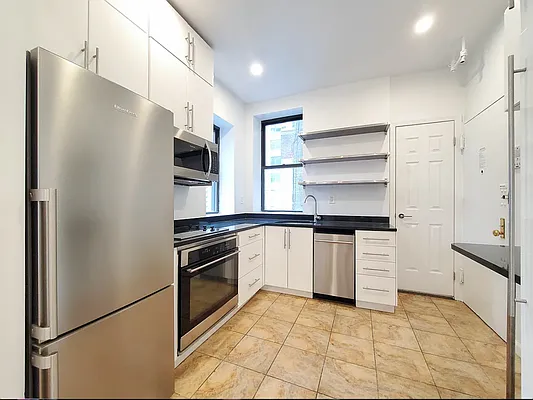 Rented by Brighton Management | media 1