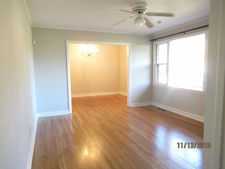 523 Colonial Dr — Photo 6