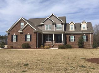 1834 Blue Heron Dr, Nashville, NC 27856