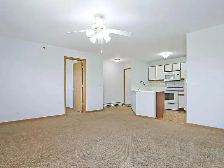 500 Cunat Blvd #2B — Photo 10