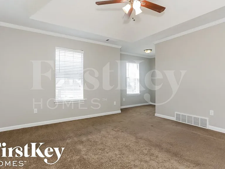 4922 Noel Mission Dr — Photo 7