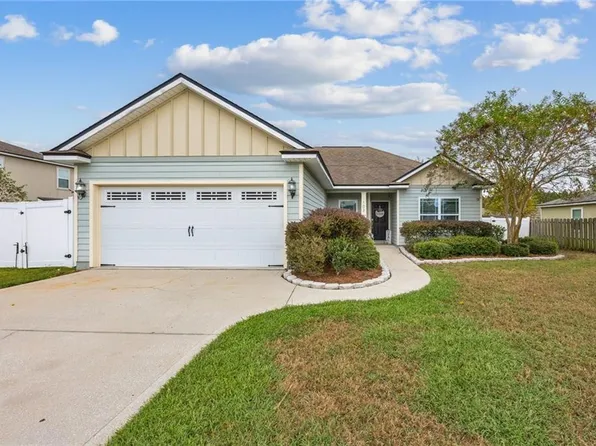 103 Paradise Ct, Kingsland, GA 31548