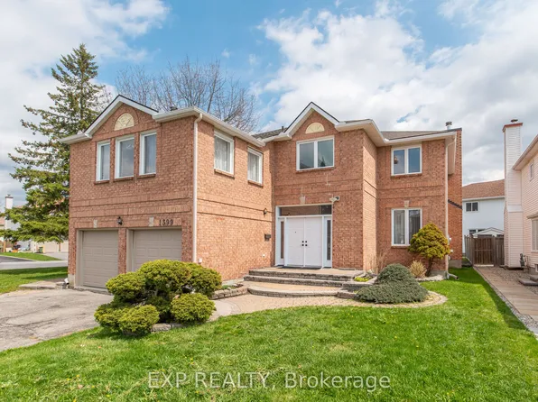 1399 Cheverny Cres, Ottawa, ON K4A 3C2