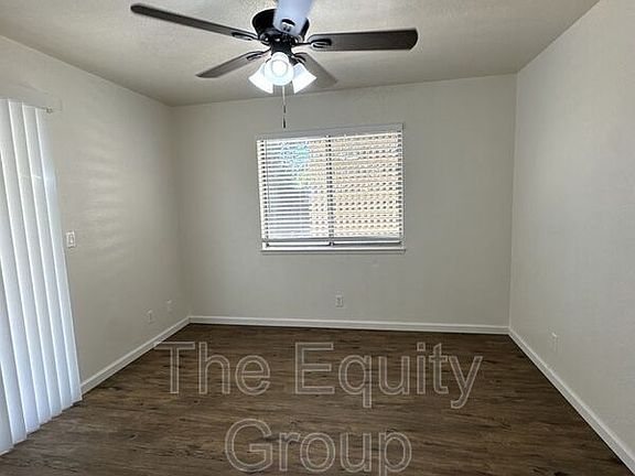 2nd image of 1123 W Tulare Ave