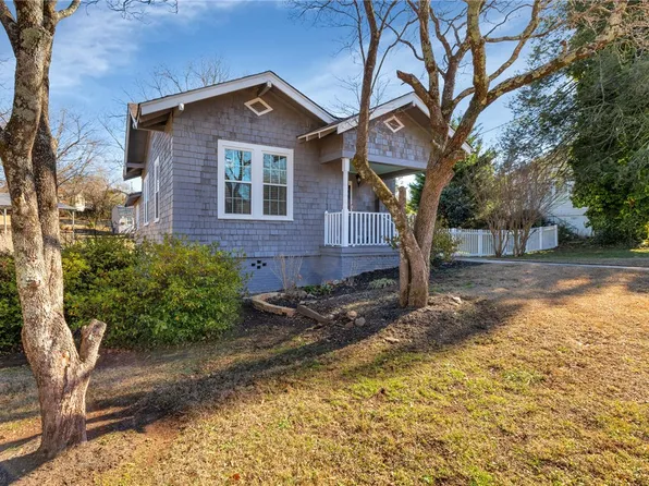 10 Marshall St, Piedmont, SC 29673