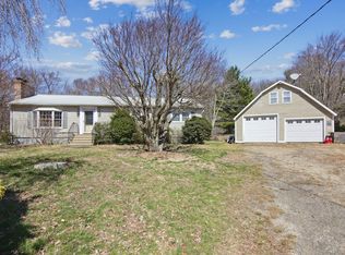 27 Meehan Rd, Woodstock, CT 06281